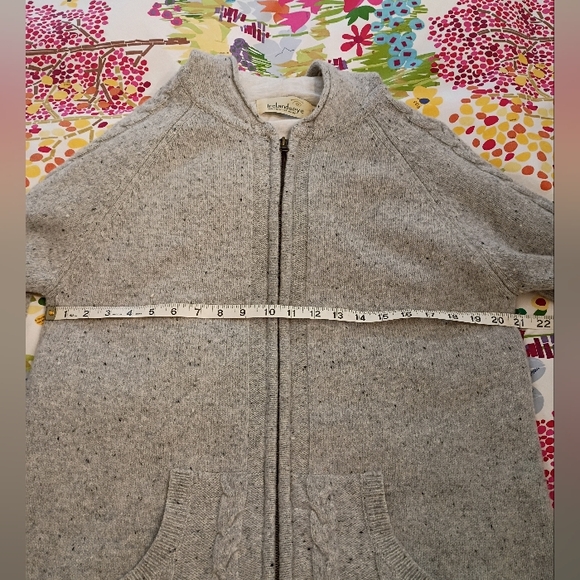 Irelandseye Grey Hooded Cardigan Sweater Size XL.  Wool And Cashmere Blend - Picture 2 of 10